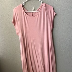 pink t-shirt dress